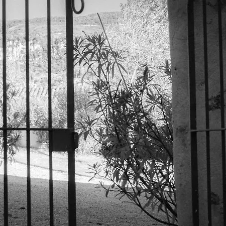 Moulin Sainte Anne Apartman *